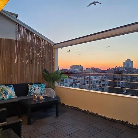 Sea Vibes With Great Terrace And Sea View Appartamento *