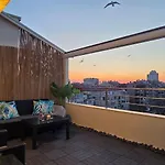 Sea Vibes With Great Terrace And Sea View Apartment *