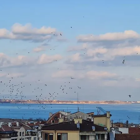 Sea Vibes With Great Terrace And Sea View Apartmán *