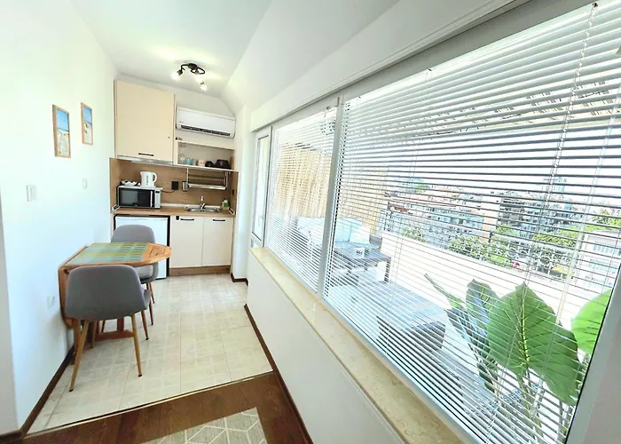 Sea Vibes With Great Terrace And Sea View Apartment *